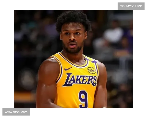 布朗凭借全能表现砍下23分11篮板8助攻成为比赛关键人物领导球队逆袭